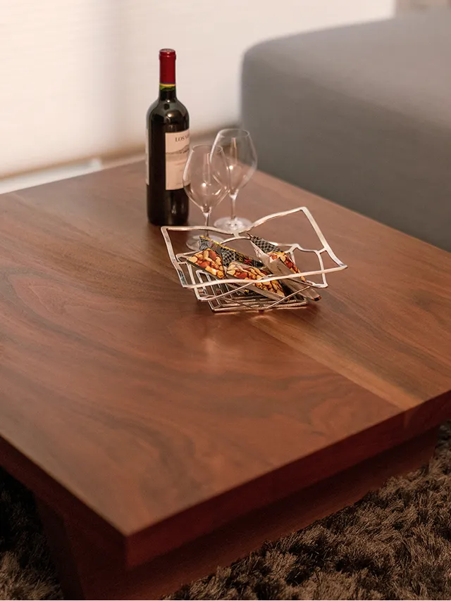 天然無垢の天板。