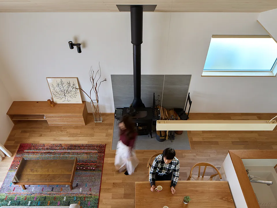 天然無垢の天板。